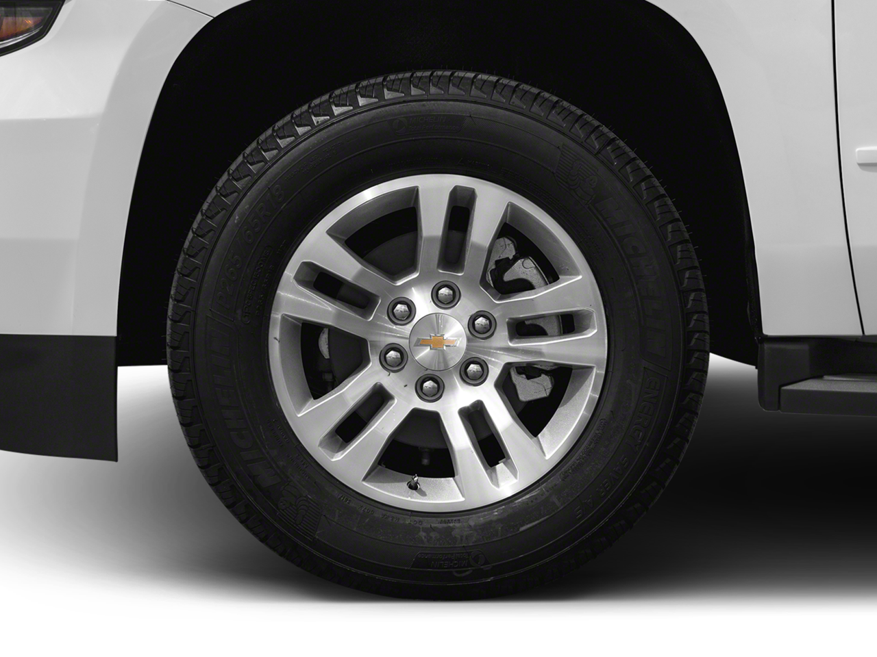 2018 Chevrolet Tahoe LS photo 4