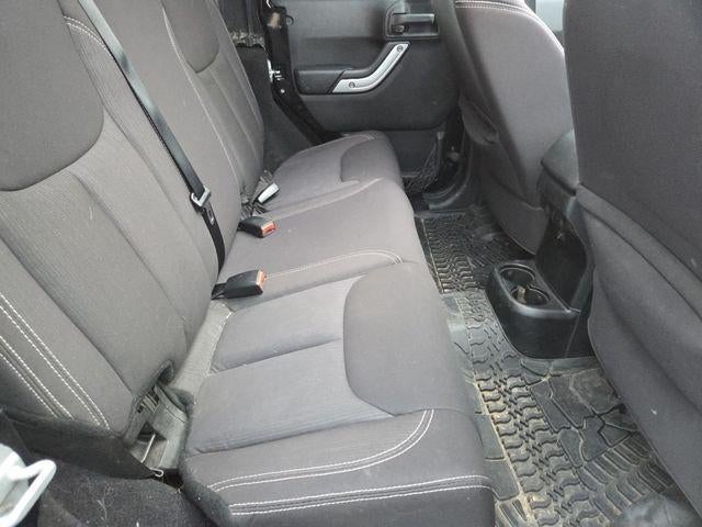 2013 Jeep Wrangler Unlimited Unlimited Sahara