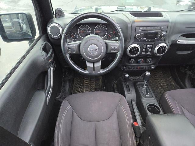 2013 Jeep Wrangler Unlimited Unlimited Sahara