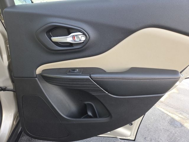 2015 Jeep Cherokee Base