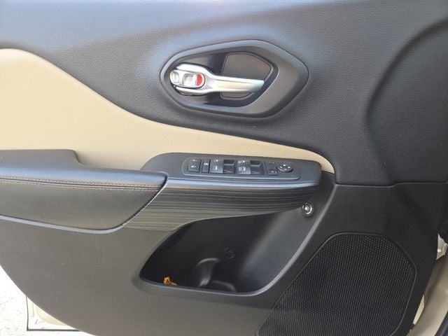 2015 Jeep Cherokee Base