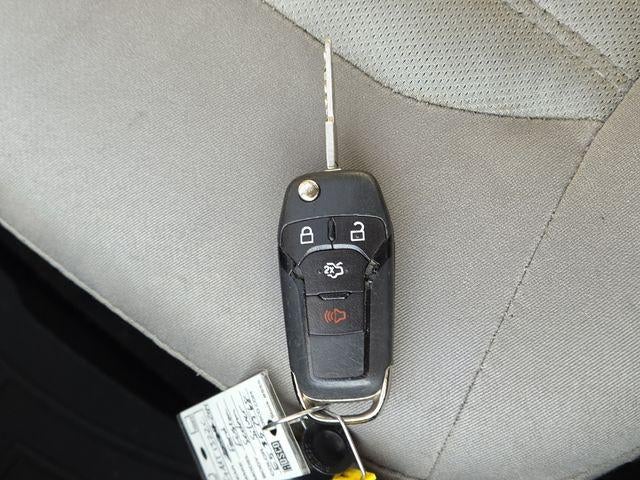 2014 Ford Fusion S
