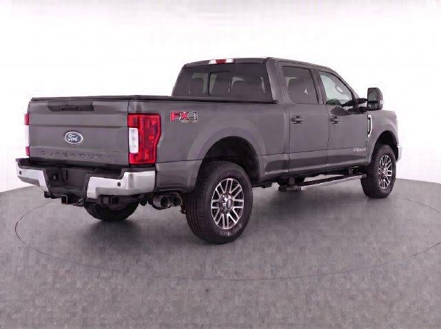 2017 Ford Super Duty F-250 SRW Lariat