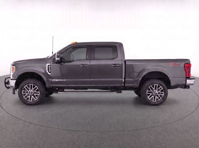 2017 Ford Super Duty F-250 SRW Lariat