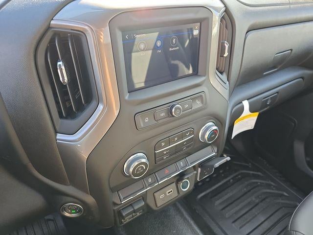 2025 GMC Sierra 3500 HD Chassis Cab Pro