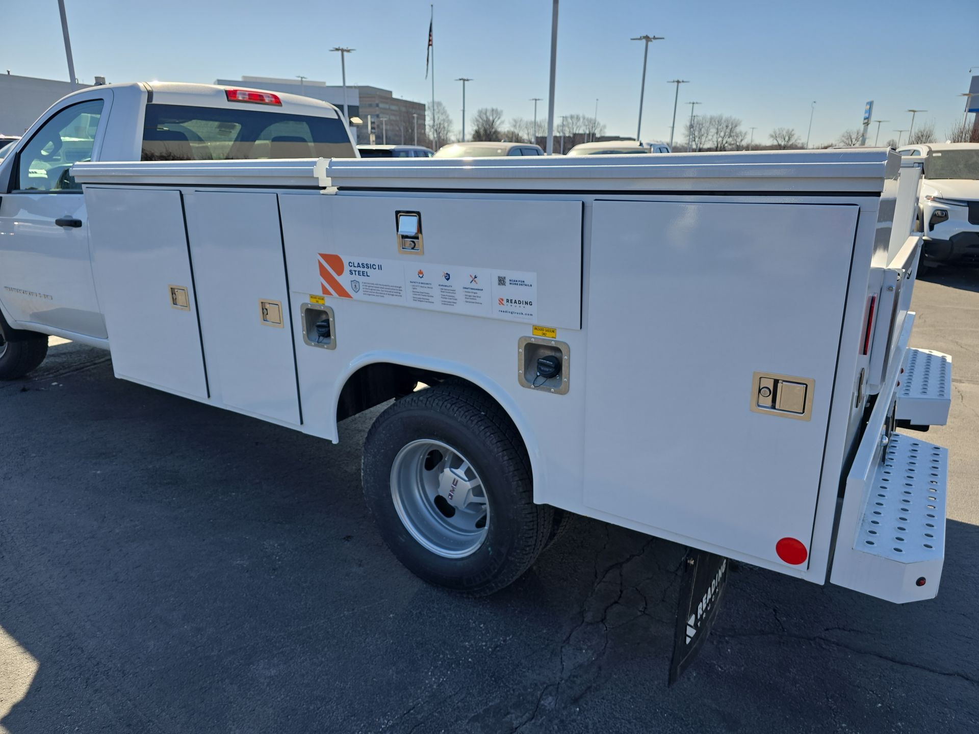 2025 GMC Sierra 3500 HD Chassis Cab Pro