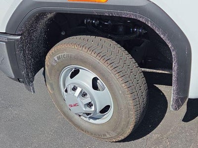 2025 GMC Sierra 3500 HD Chassis Cab Pro