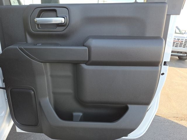 2025 GMC Sierra 3500 HD Chassis Cab Pro