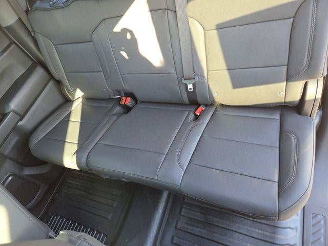 2025 GMC Sierra 3500 HD Chassis Cab Pro