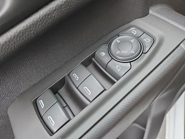 2025 GMC Sierra 3500 HD Pro