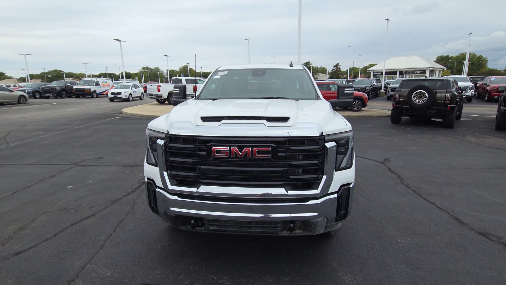 2025 GMC Sierra 3500 HD Pro