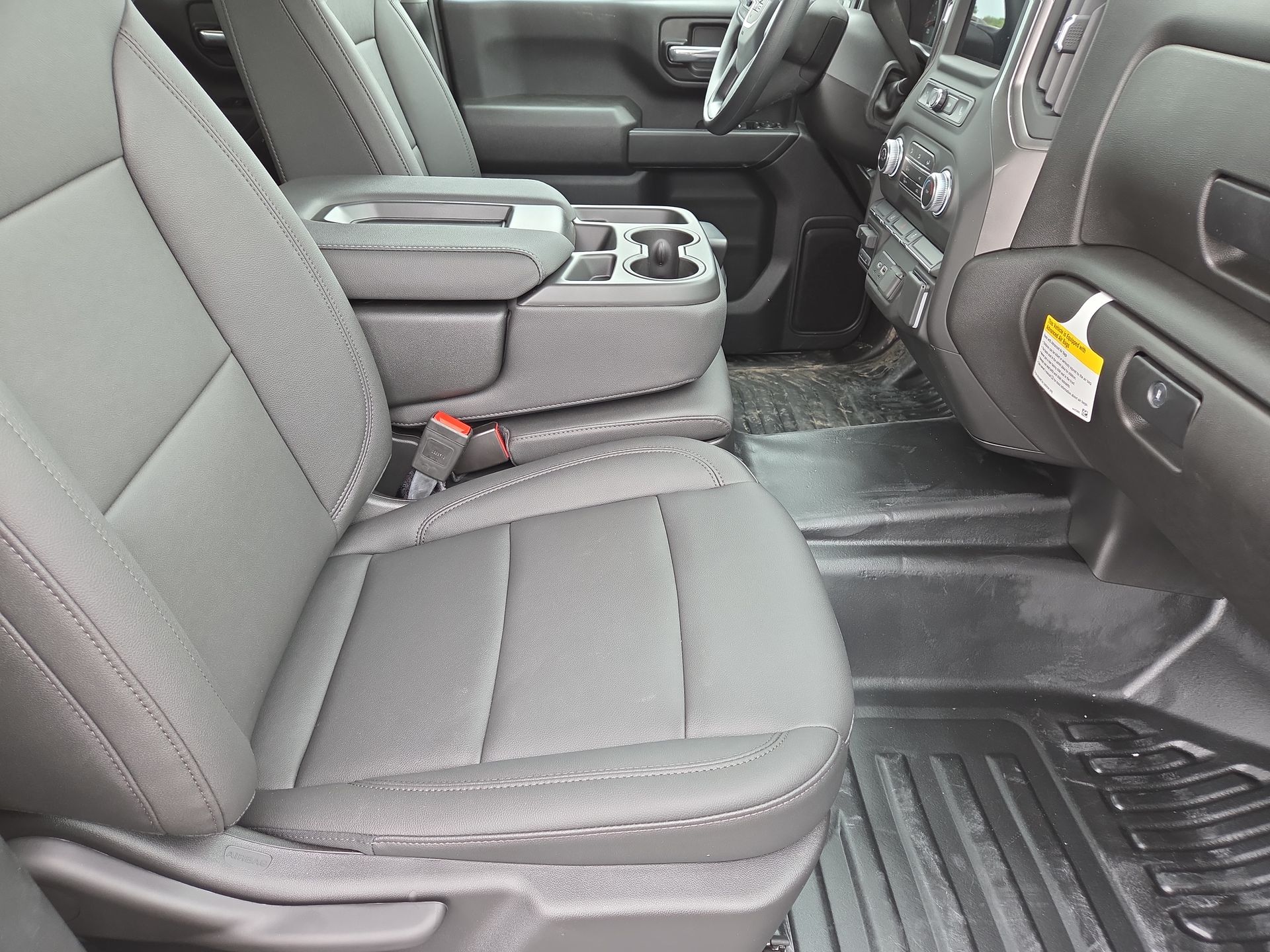 2025 GMC Sierra 3500 HD Pro