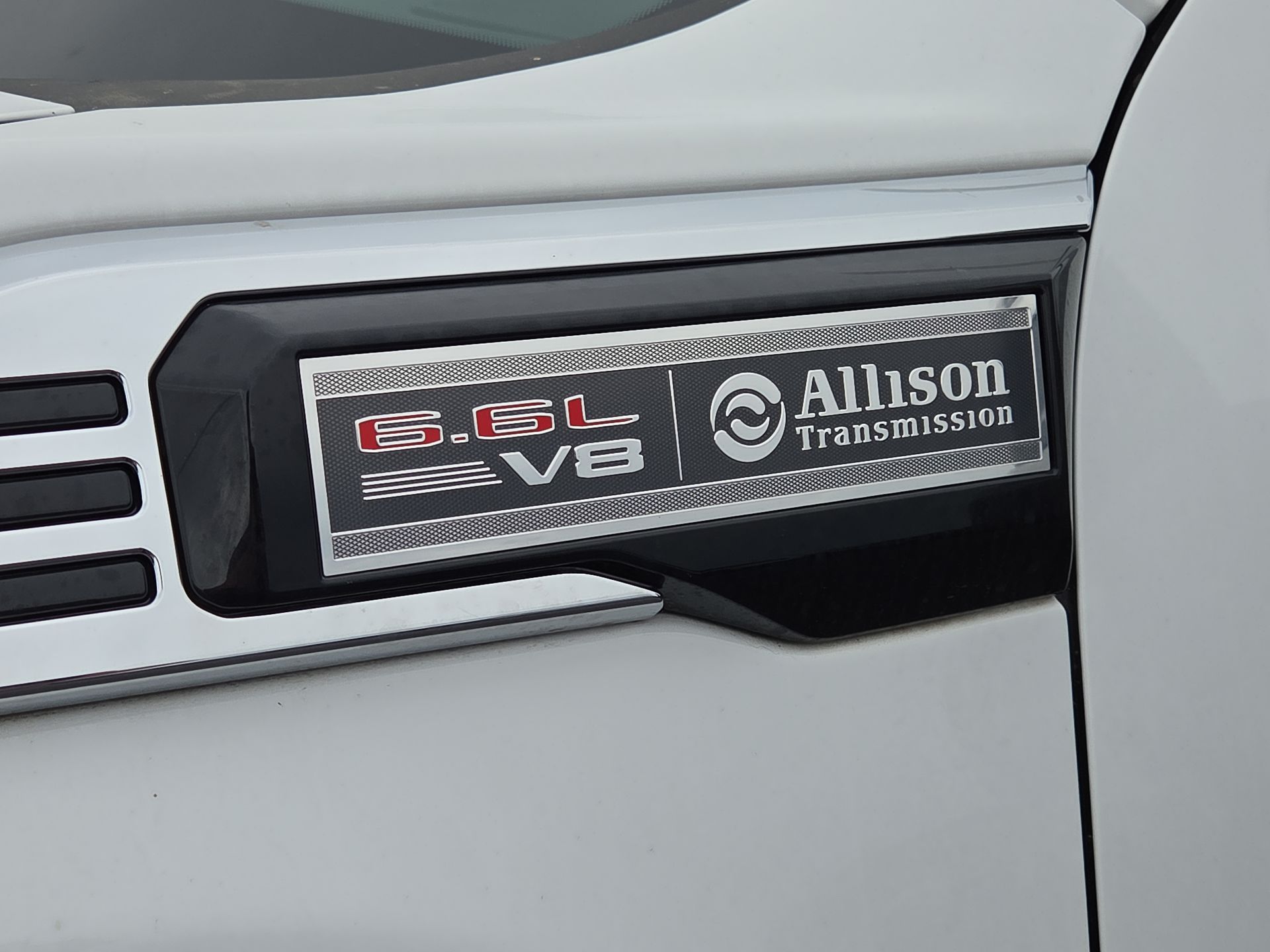 2025 GMC Sierra 3500 HD Pro