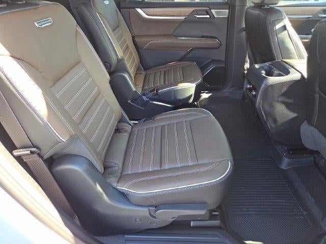 2027 GMC Acadia Denali Ultimate