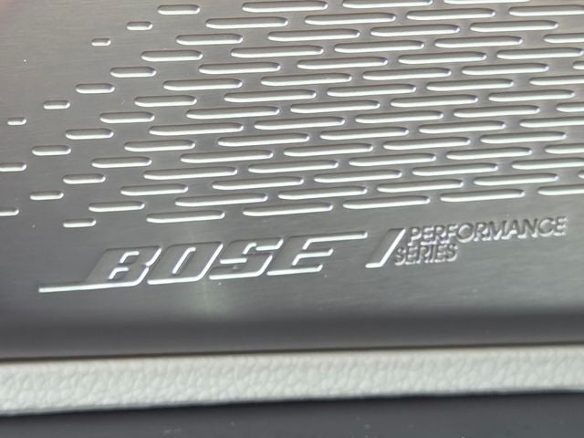 2024 GMC Acadia Base