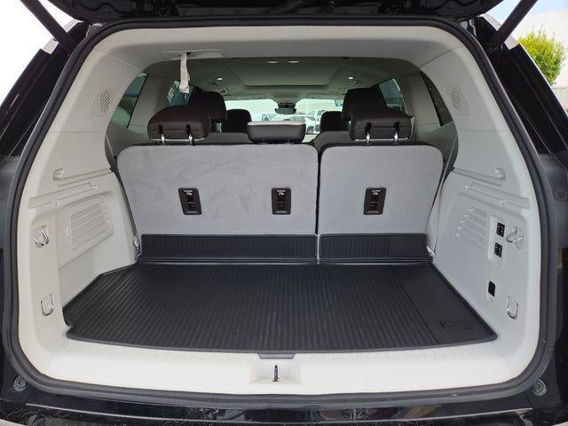 2024 GMC Acadia Base
