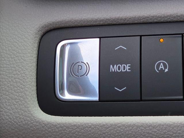 2024 GMC Acadia Base