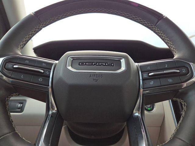 2024 GMC Acadia Base