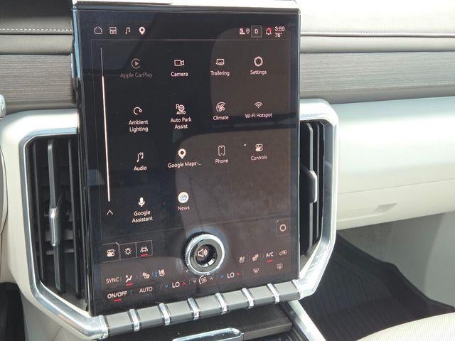 2024 GMC Acadia Base