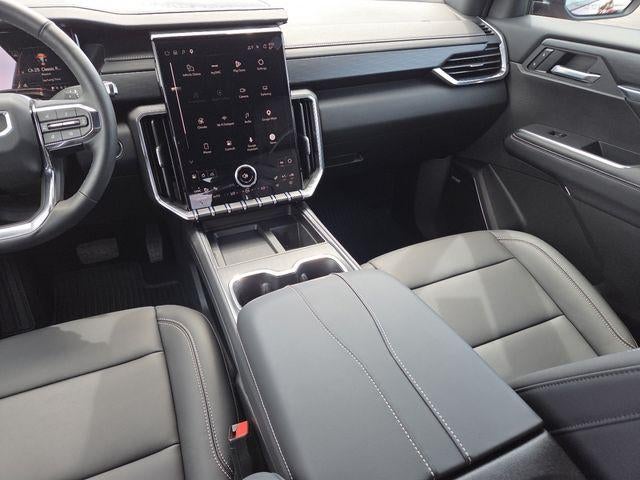 2026 GMC Acadia Base