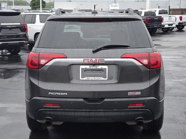 2017 GMC Acadia SLE-2