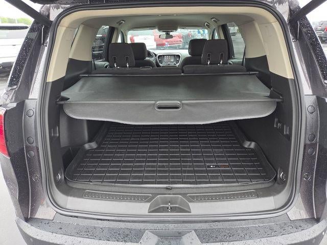 2017 GMC Acadia SLE-2