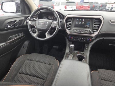 2017 GMC Acadia SLE-2