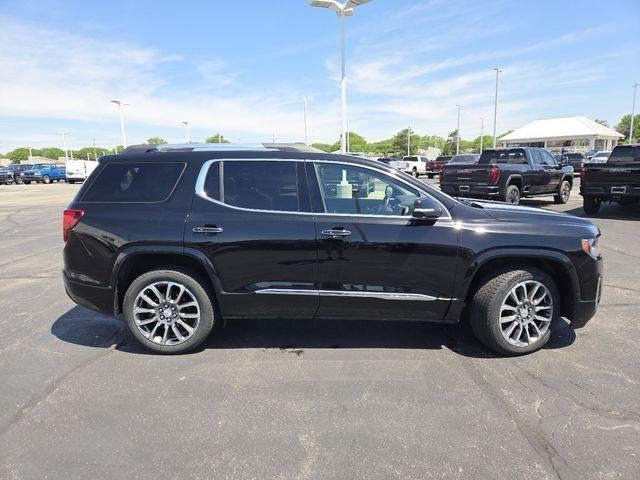 2022 GMC Acadia Denali