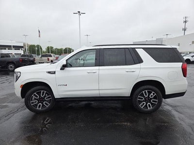 2023 GMC Yukon Base