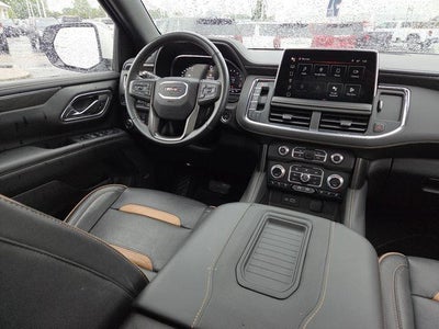 2023 GMC Yukon Base