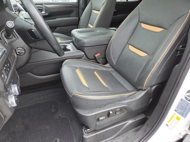 2023 GMC Yukon Base