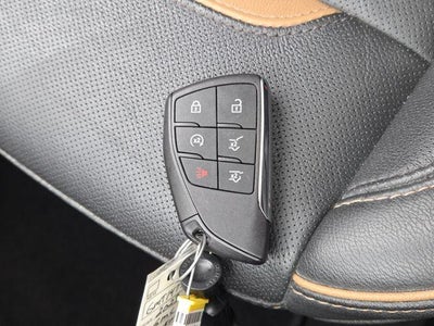 2023 GMC Yukon Base