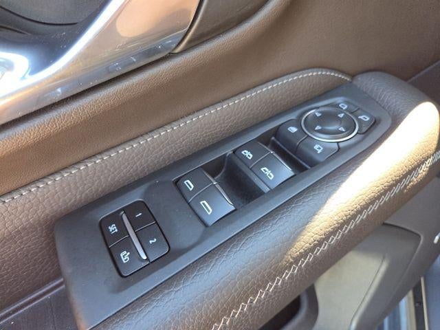 2021 GMC Yukon Denali - Photo 11
