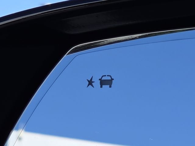 2021 GMC Yukon Denali - Photo 12