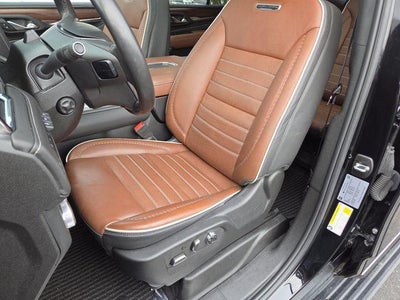 2024 GMC Yukon Denali Ultimate