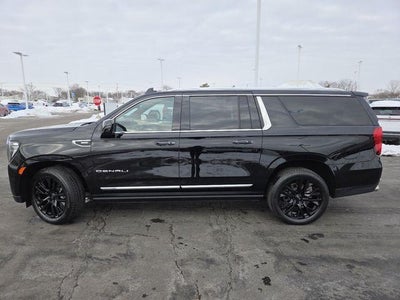 2022 GMC Yukon XL Denali