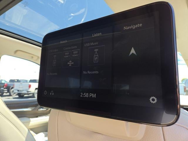 2021 GMC Yukon XL Base