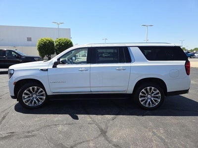 2021 GMC Yukon XL Base