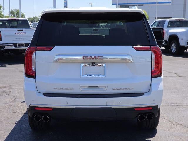 2021 GMC Yukon XL Base