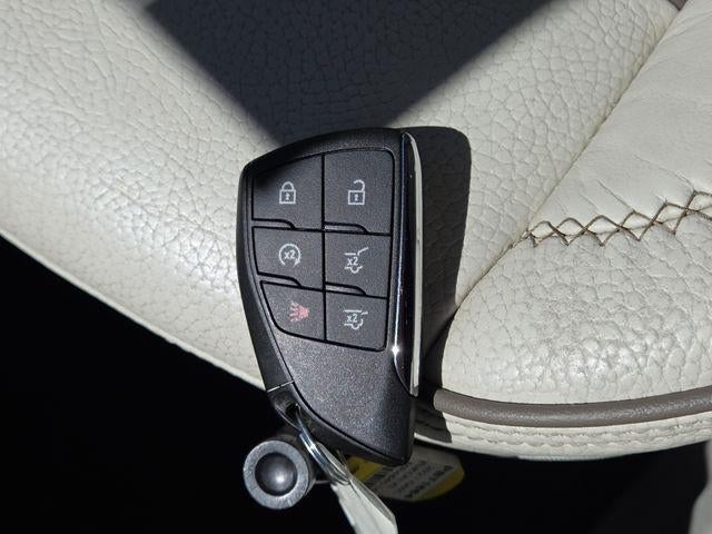 2021 GMC Yukon XL Base