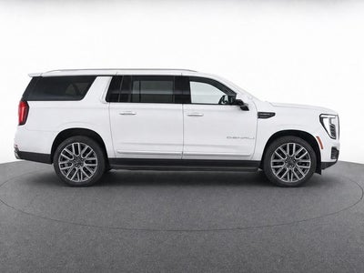 2025 GMC Yukon XL Base