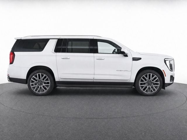 2025 GMC Yukon XL Base