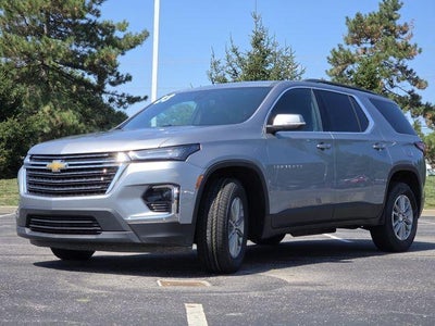 2023 Chevrolet Traverse LT