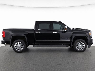 2019 GMC Sierra 2500 HD Denali