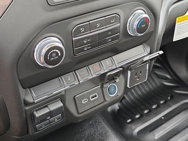 2025 GMC Sierra 3500 HD Pro