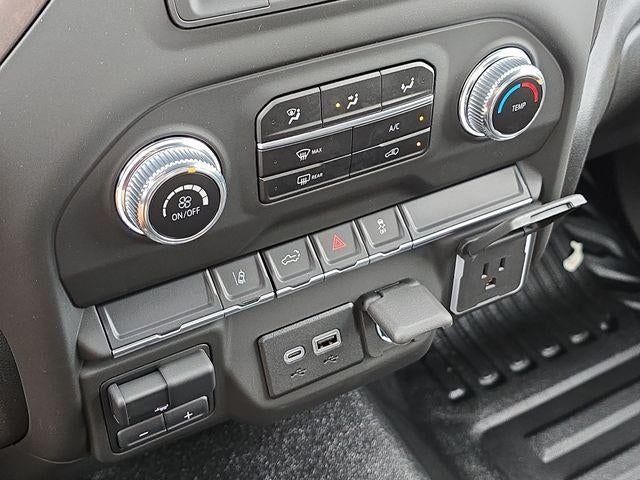 2025 GMC Sierra 3500 HD Pro