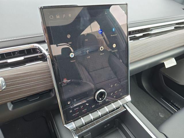 2024 GMC Sierra EV Denali Edition 1