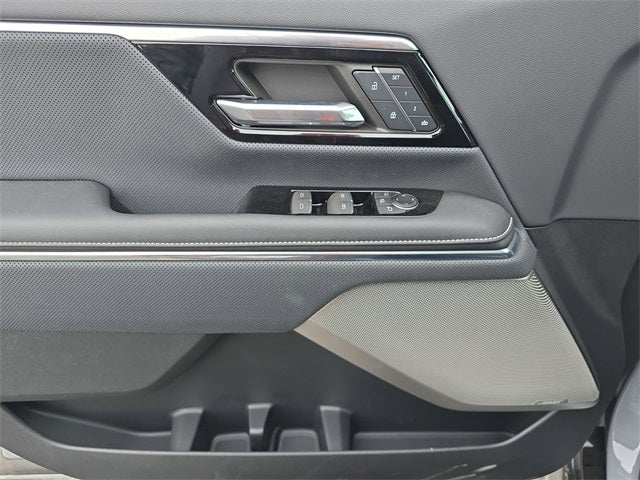 2024 GMC Sierra EV Denali Edition 1