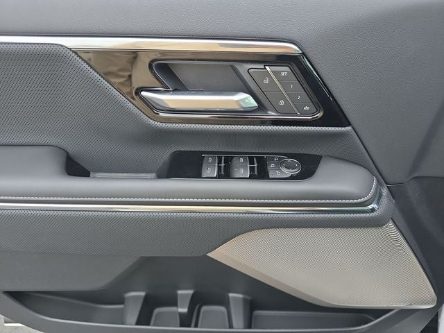 2025 GMC Sierra EV Denali