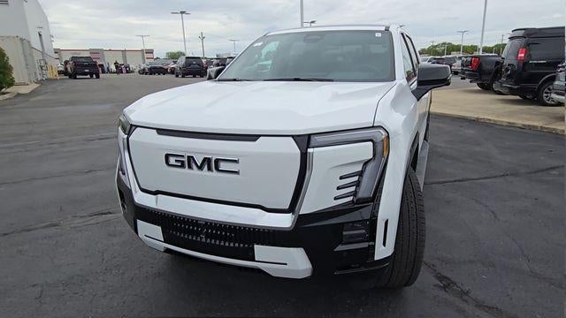 2025 GMC Sierra EV Denali